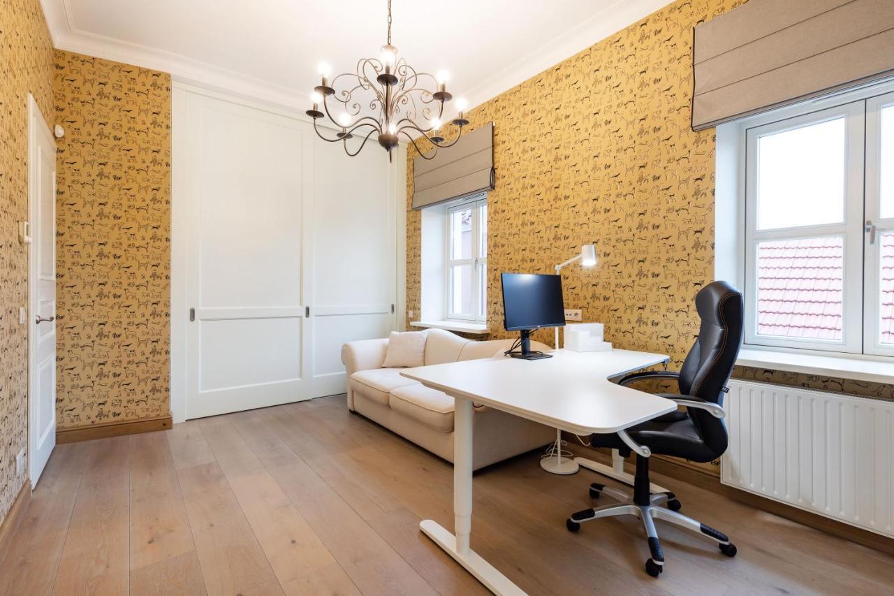 Апартаменти Luxury 2Bdr Heart Of Old Town Вільнюс Екстер'єр фото